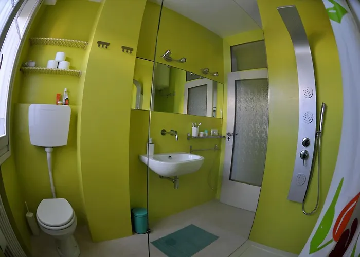 Casa Saraghina ريميني